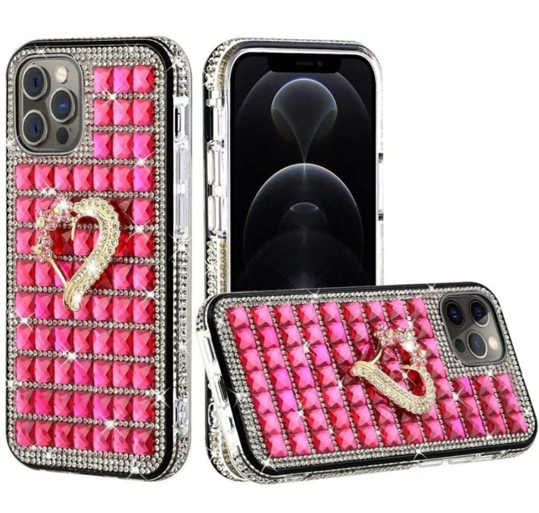iPhone 13 Pro Max Heart on Pink