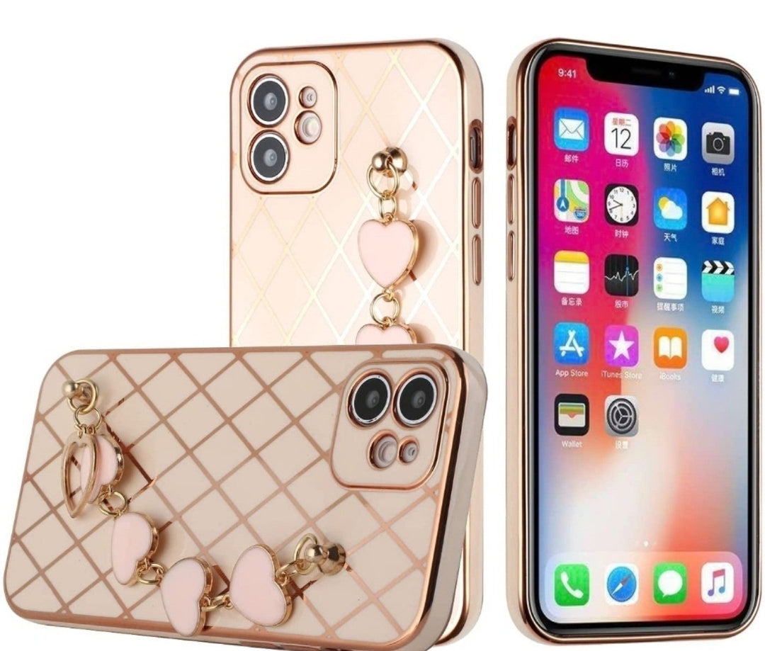 iPhone 13 Pro Hearts Chain